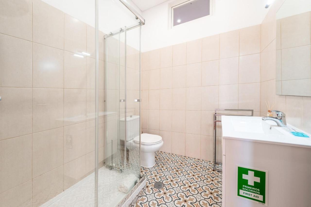 Vita Portucale ! Deluxe 3 Bedroom Apartment In Arroios Lisboa Dış mekan fotoğraf
