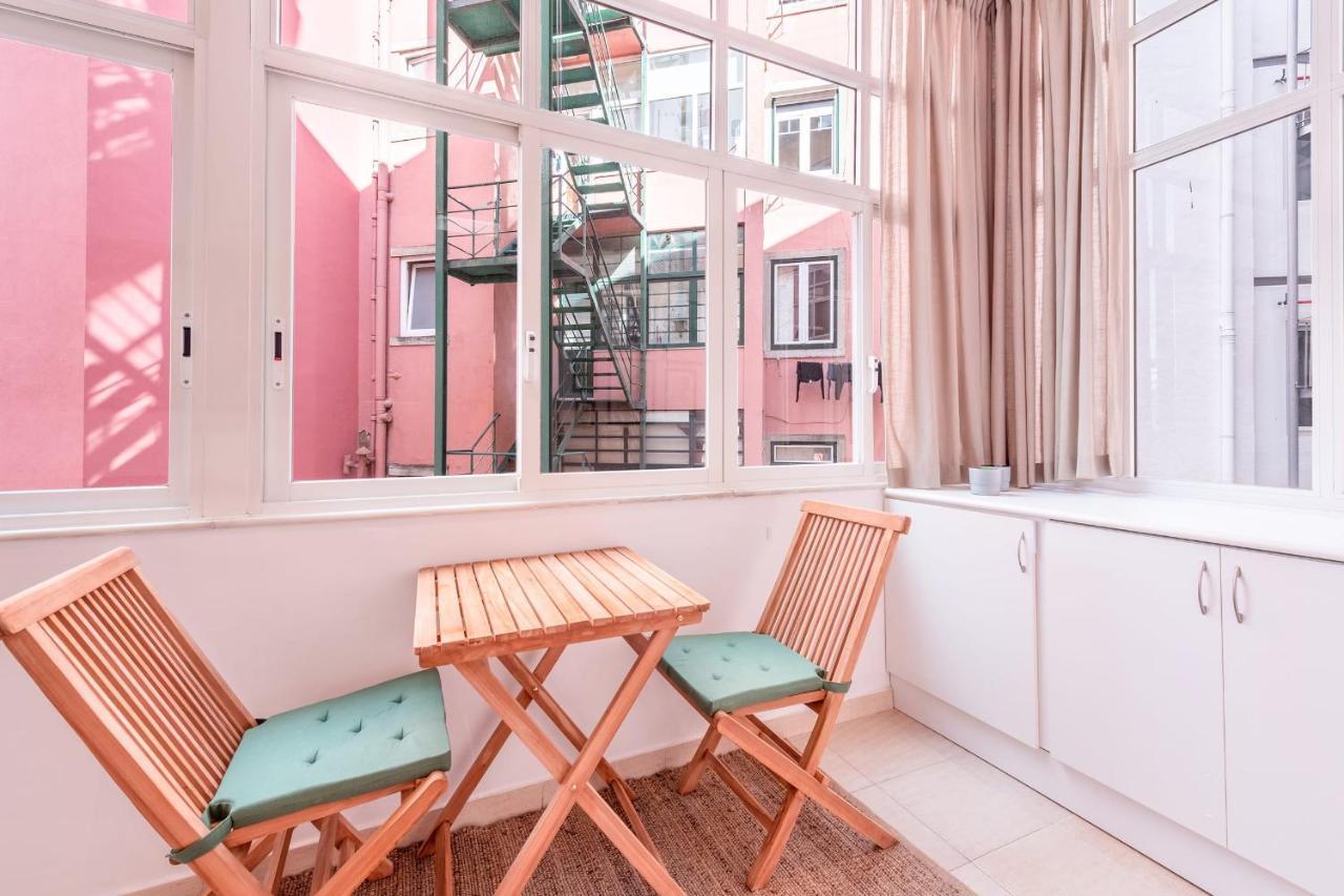 Vita Portucale ! Deluxe 3 Bedroom Apartment In Arroios Lisboa Dış mekan fotoğraf