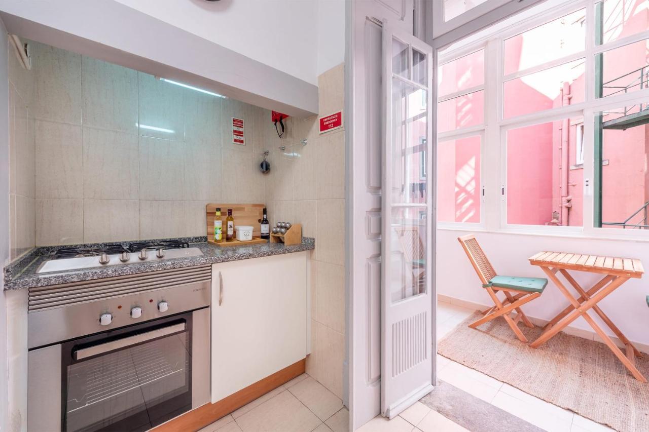 Vita Portucale ! Deluxe 3 Bedroom Apartment In Arroios Lisboa Dış mekan fotoğraf